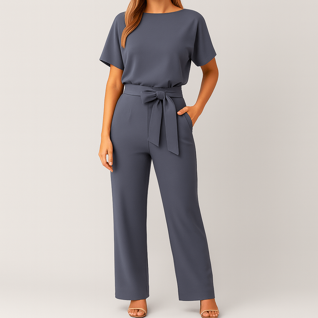 Minimalistyczny elegancki kombinezon damski